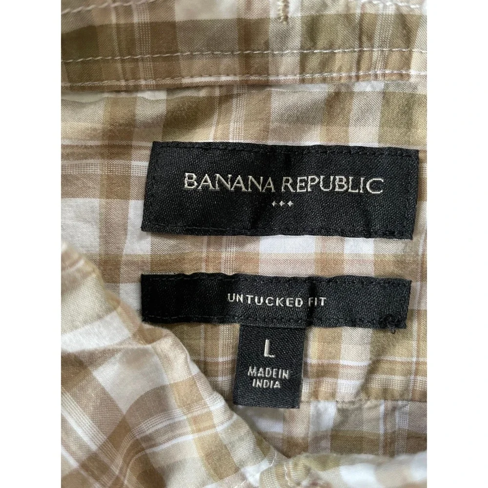 Banana Republic Mens Large Button Down Shirt Tan Plaid Untucked Fit Long Sleeve